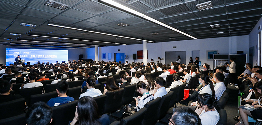 pharma professionals at cphi conference